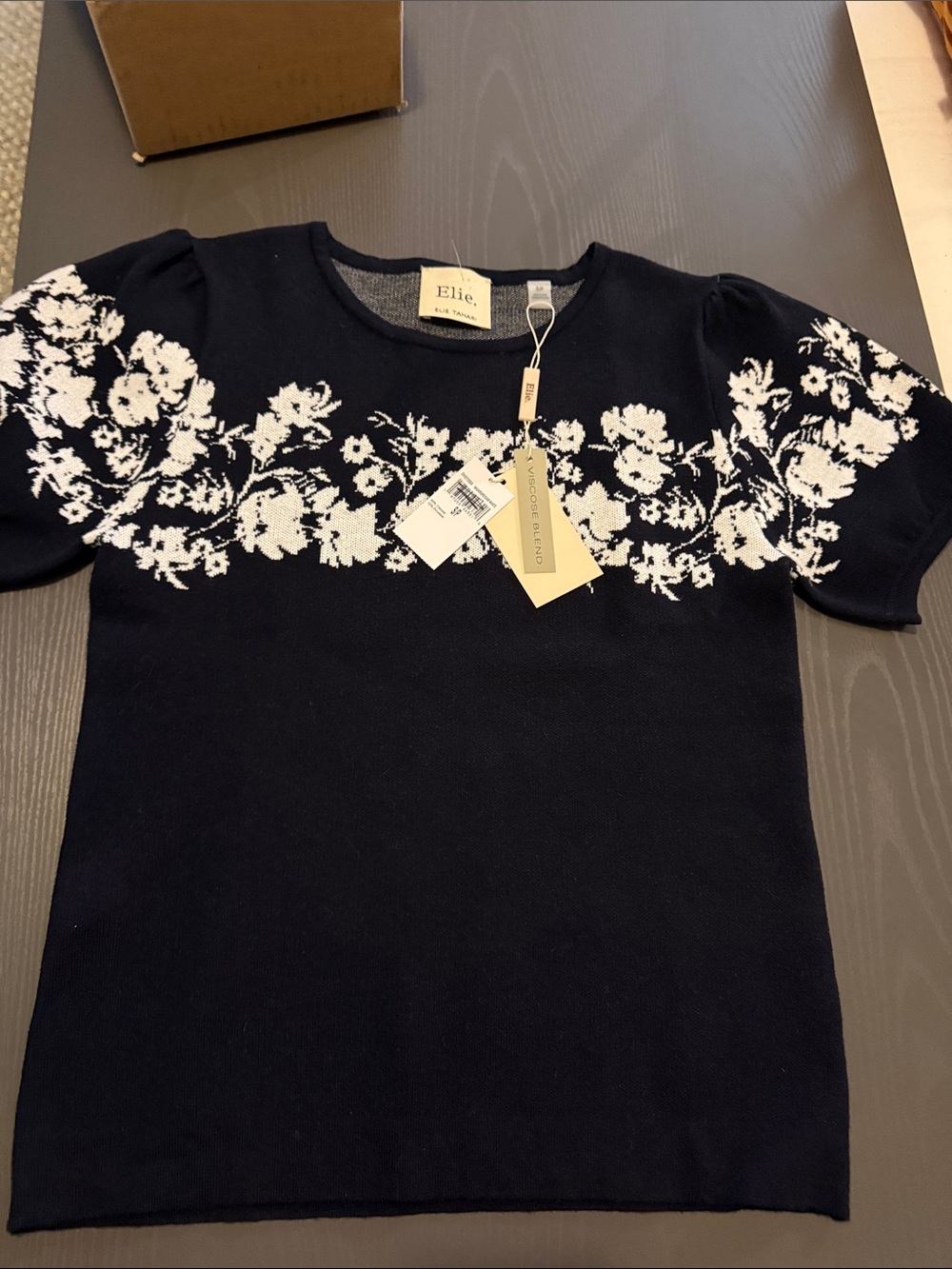 Elie Tahari Nightlife Black Floral Knit Puff-Sleeve sweater S